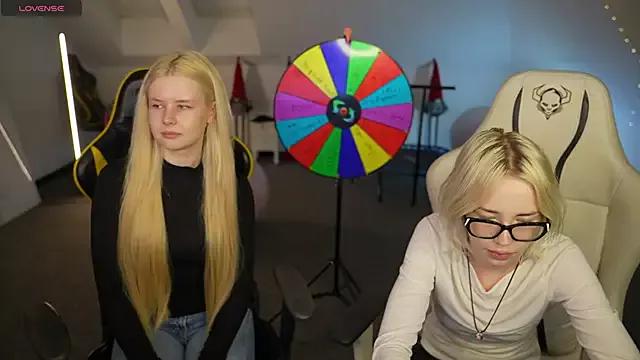 Try the thrill of flirt babes with our cam hosts, featuring unclothed wildness while getting naked and playing with their favored sex toys.