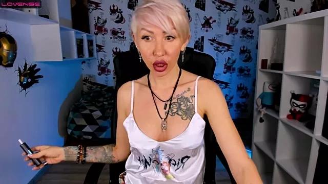 Try the thrill of flirt babes with our cam hosts, featuring unclothed wildness while getting naked and playing with their favored sex toys.