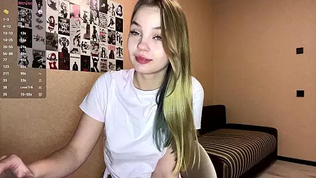 Photos of JestineParslow from StripChat is Freechat