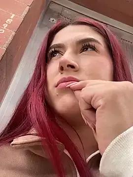 JimenaWhite from StripChat is Freechat