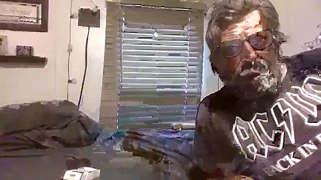 Johncind3 from StripChat is Freechat