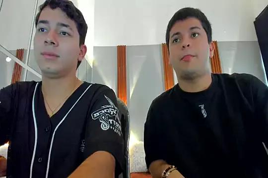 JOSHI_AND_NICK from StripChat is Freechat