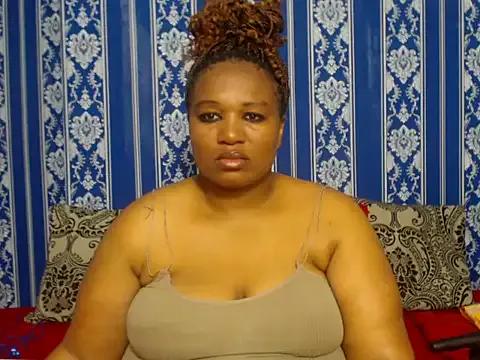 JUICEYLIPS333 from StripChat is Freechat