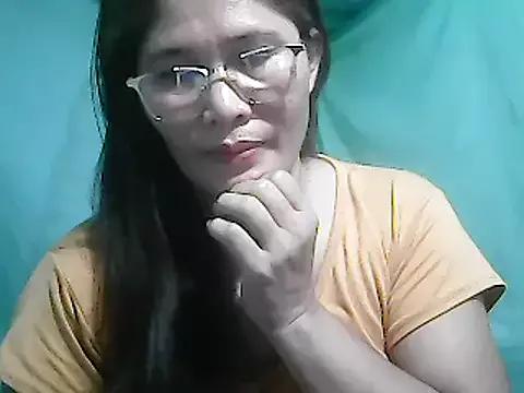 Juicy_69xx from StripChat is Freechat