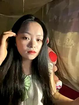 Julia-Elsa from StripChat is Freechat