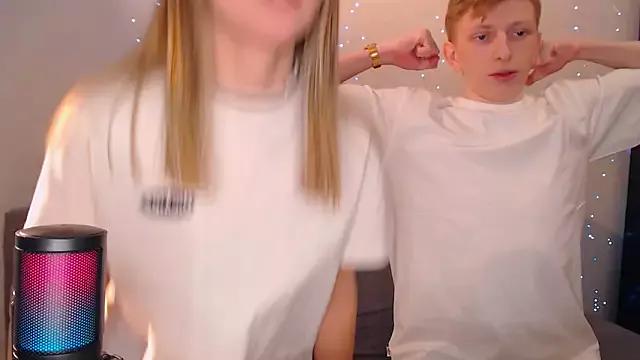 juliaanddima from StripChat is Freechat