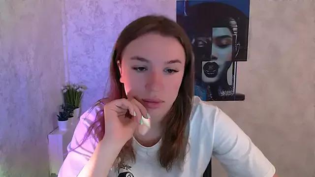 JuliaTopp_ from StripChat is Freechat