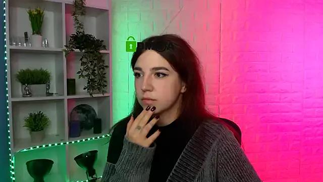 justcamila_ from StripChat is Freechat