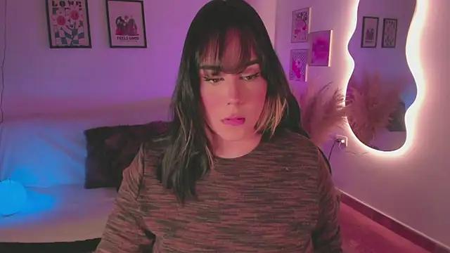 Try the thrill of flirt babes with our cam hosts, featuring unclothed wildness while getting naked and playing with their favored sex toys.