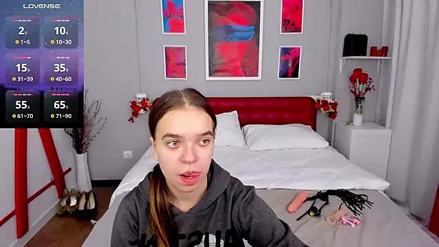 KamilaPeach from StripChat is Freechat