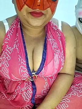 Kareena_kapoorr from StripChat is Freechat