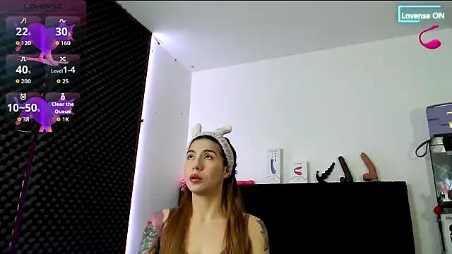 karlamoon23 from StripChat is Freechat