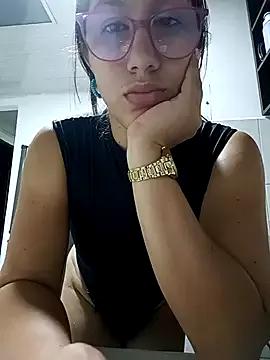 Karoline_Levy from StripChat is Freechat