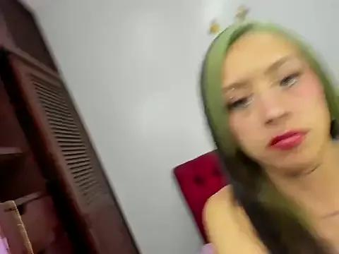 kataleya_bella from StripChat is Freechat