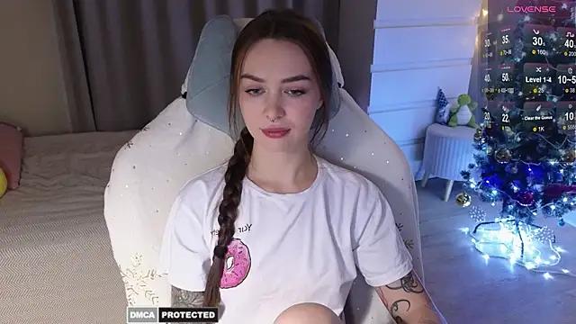 Try the thrill of flirt babes with our cam hosts, featuring unclothed wildness while getting naked and playing with their favored sex toys.