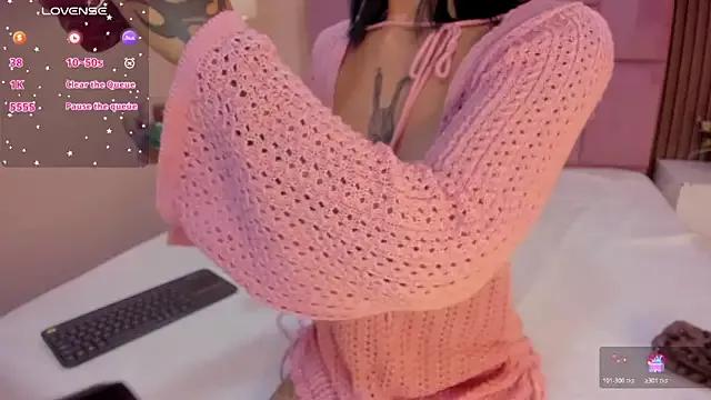 Try the thrill of flirt babes with our cam hosts, featuring unclothed wildness while getting naked and playing with their favored sex toys.