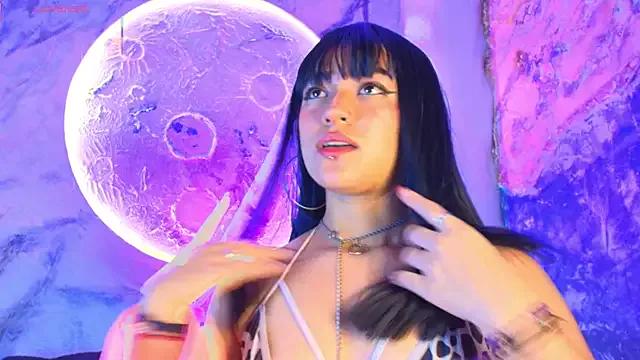 katierouge_ from StripChat is Freechat