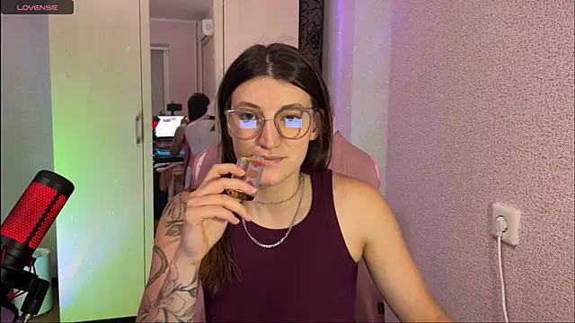 Try the thrill of flirt babes with our cam hosts, featuring unclothed wildness while getting naked and playing with their favored sex toys.