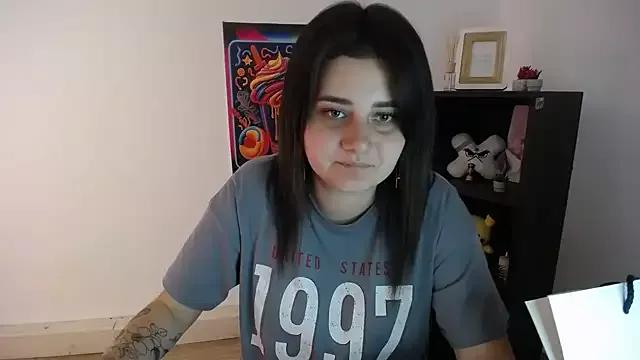Katrin_kiss_ from StripChat is Freechat