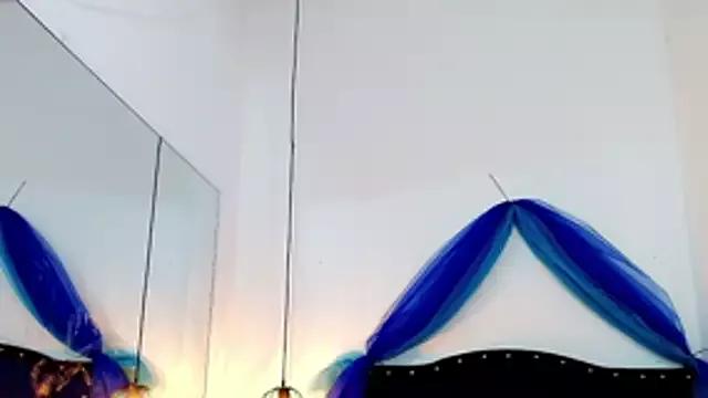 KATY_LOWERY from StripChat is Freechat