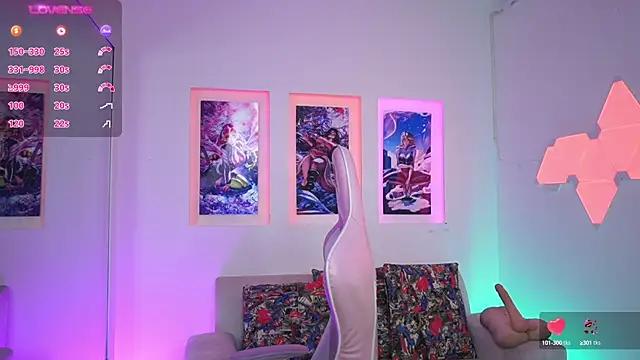 KayraOwen from StripChat is Freechat