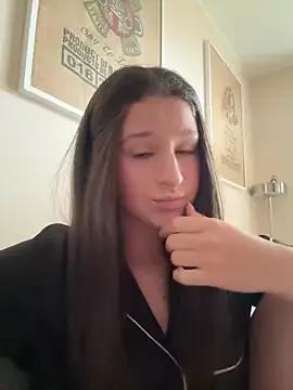 Keri_Clark from StripChat is Freechat
