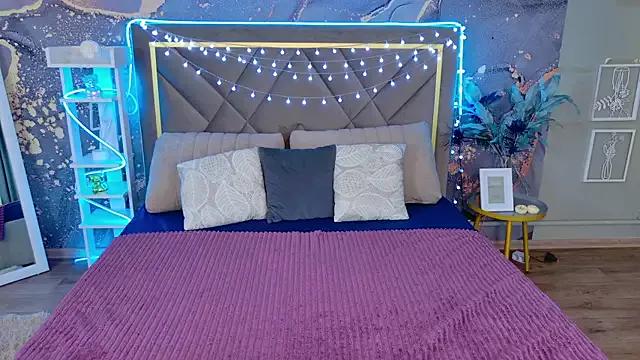 Try the thrill of flirt babes with our cam hosts, featuring unclothed wildness while getting naked and playing with their favored sex toys.