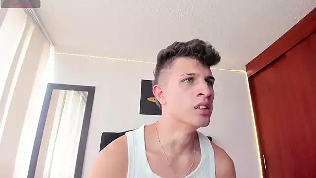 kevin_ahss from StripChat is Freechat