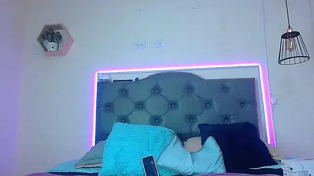 Kim_clark1 from StripChat is Freechat