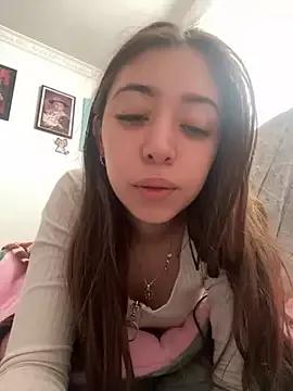 Kimmy_Vegga from StripChat is Freechat