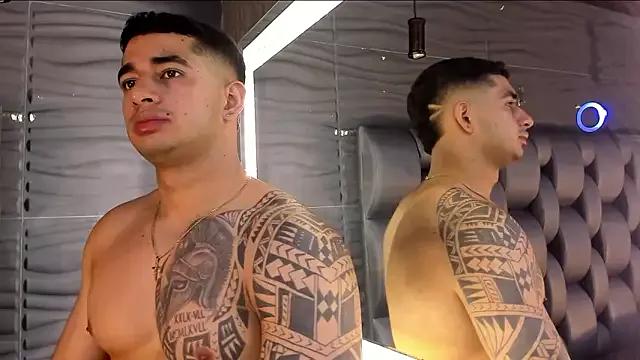 king_falconer from StripChat is Freechat