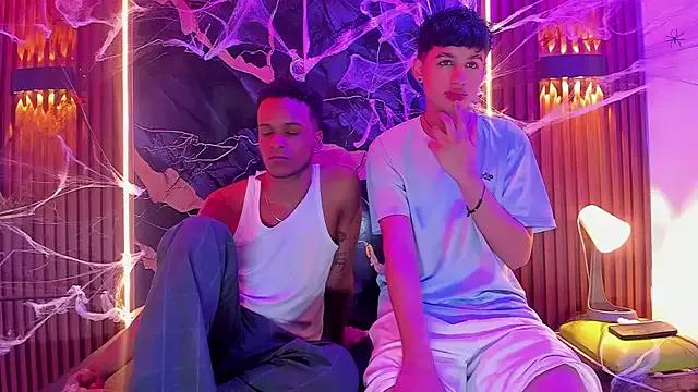 Kings_and_Secrets from StripChat is Freechat