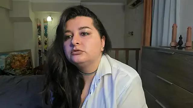 Kira_fire from StripChat is Freechat