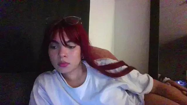 Kiri_Cutee from StripChat is Freechat