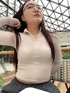 KissMeEva from StripChat is Freechat