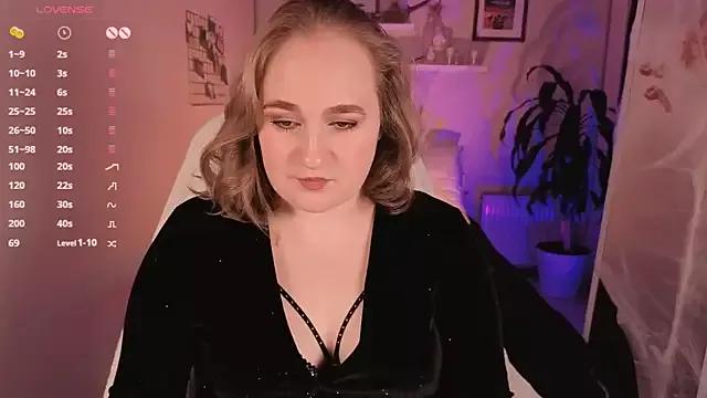 Kitty_Rest_ from StripChat is Freechat