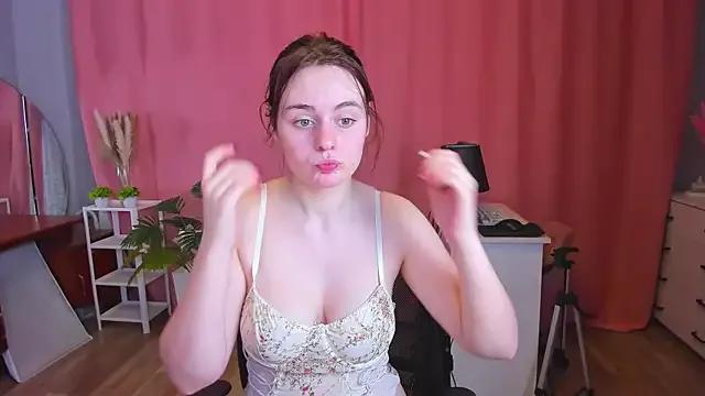 kitty_rinnaa from StripChat is Freechat