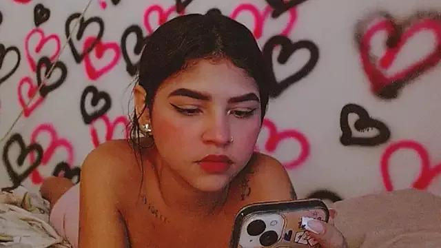 kityy_playful from StripChat is Freechat