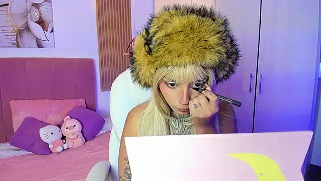 Try the thrill of flirt babes with our cam hosts, featuring unclothed wildness while getting naked and playing with their favored sex toys.