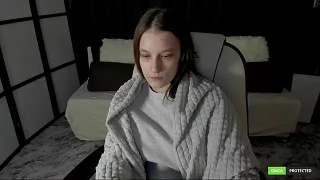 KrisDoeil from StripChat is Freechat