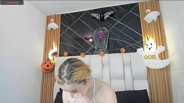 kristal_joi_dl from StripChat is Freechat