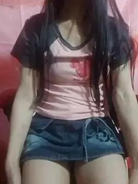 Kylie_beem from StripChat is Freechat
