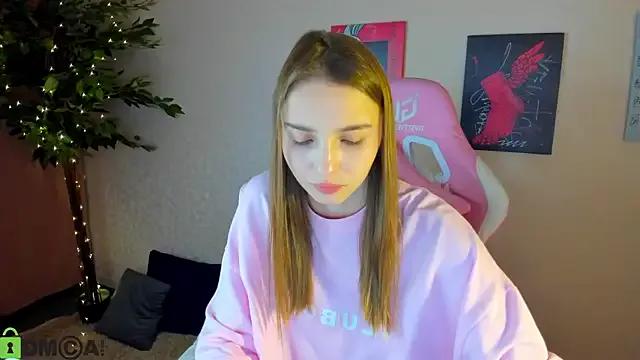 L1na_Reeds from StripChat is Freechat