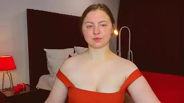 la__fleur from StripChat is Freechat