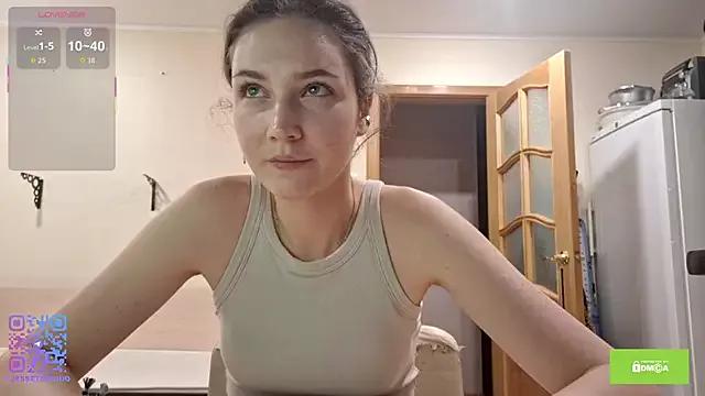 lady_linaa from StripChat is Freechat
