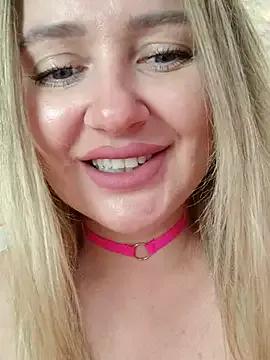 LadyLolyPop_ from StripChat is Freechat