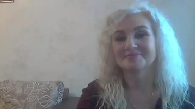 LadySexyBlond from StripChat is Freechat
