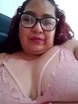 ladytropical1 from StripChat is Freechat