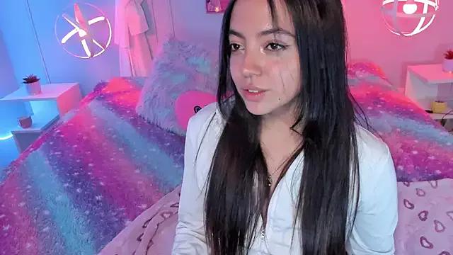 Lara_Rouss_ from StripChat is Freechat