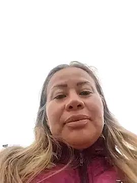 LaraCaliente from StripChat is Freechat